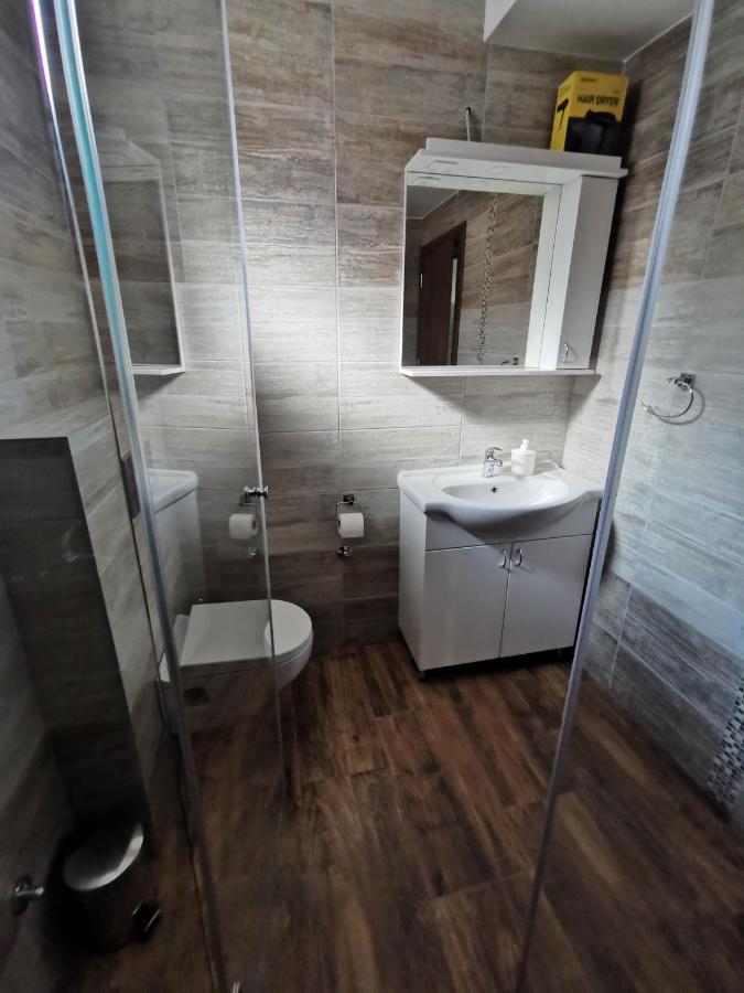Sobe I Apartmani Casa Mia Pecinci Екстер'єр фото