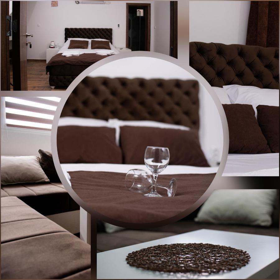 Sobe I Apartmani Casa Mia Pecinci Екстер'єр фото