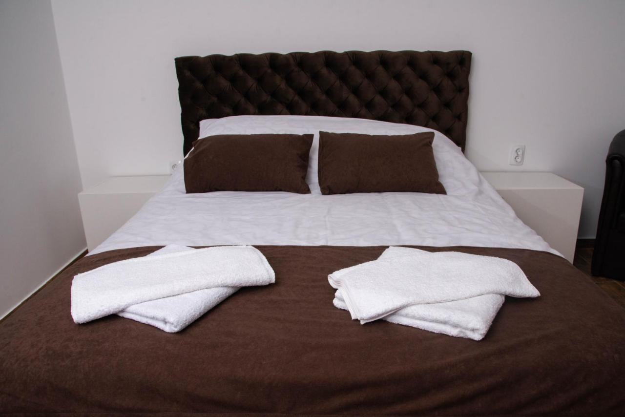 Sobe I Apartmani Casa Mia Pecinci Екстер'єр фото