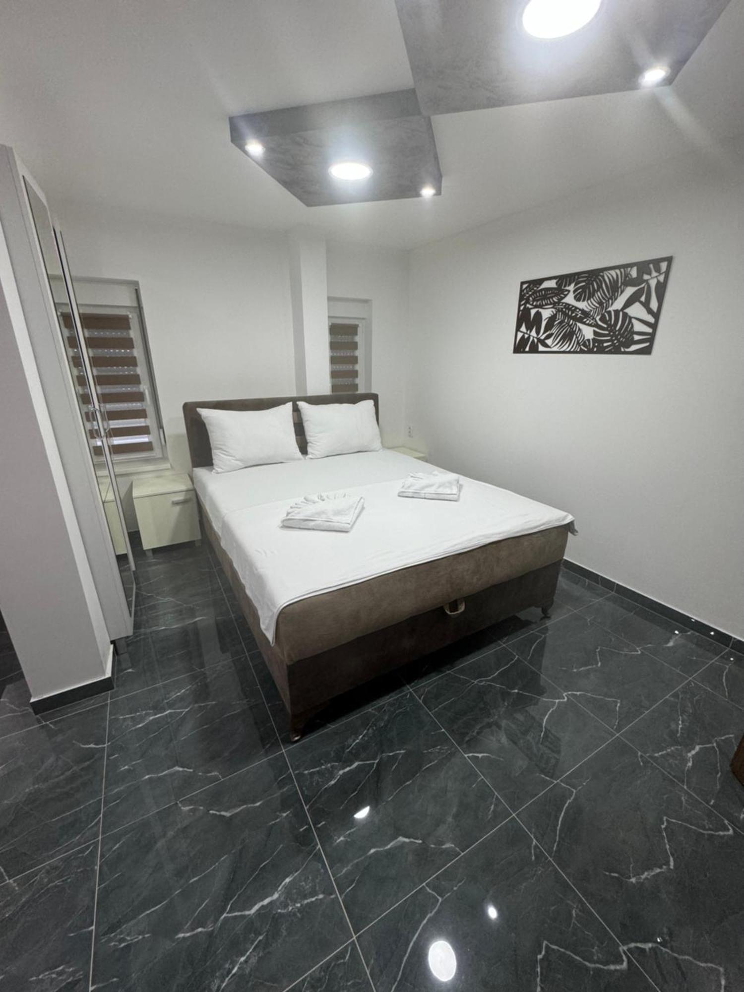 Sobe I Apartmani Casa Mia Pecinci Екстер'єр фото